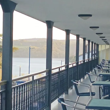 Hotell Jardin Portomarin